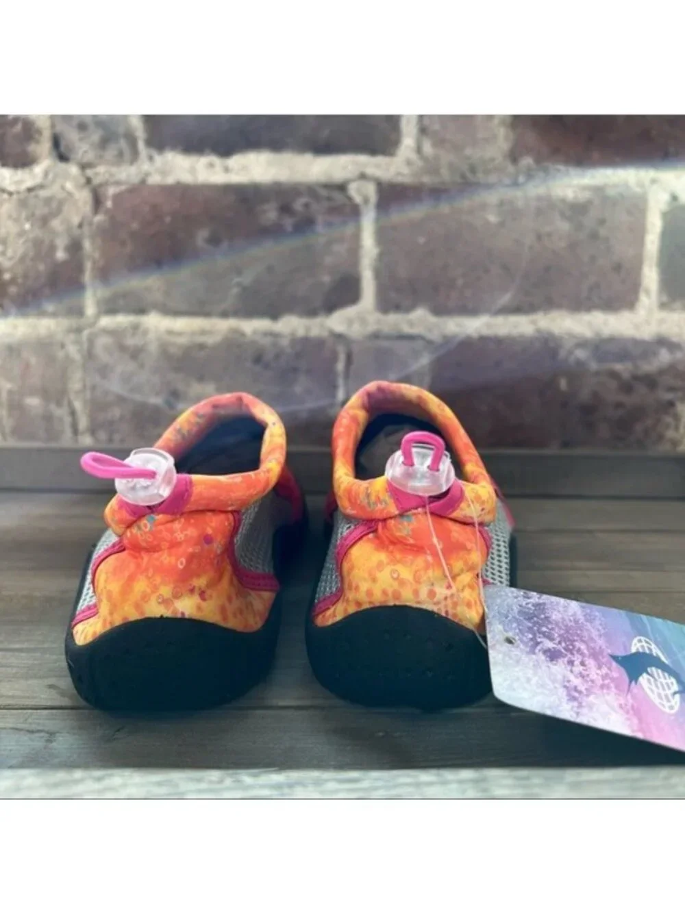 NWT Reel Legends Girls Pink & Orange Water Shoes Sz 4